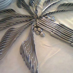 ����� ����