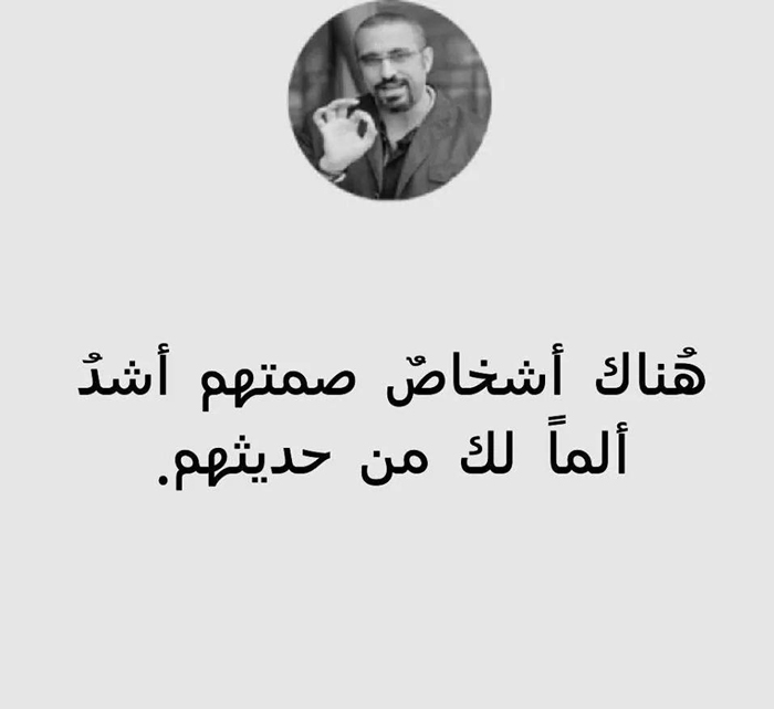 �� ����  ����