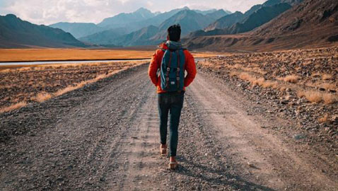 أبرز الفوائد الصحية للمشي.. يقي من أمراض القلب والسكري ويحسن البصر