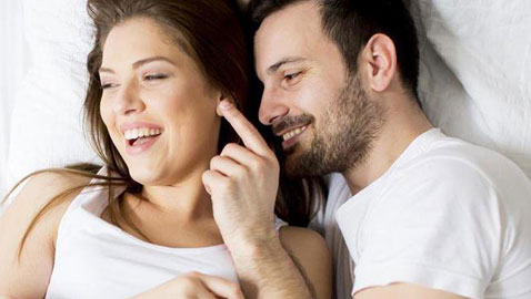 كيف يؤثر شهر ميلادك على علاقتك الحميمة بشريك العمر؟