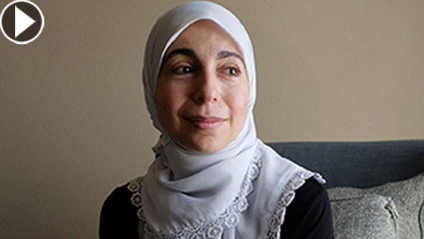طرد معلمة مسلمة من مدرسة أمريكية لرفضها التعهد بعدم مقاطعة إسرائيل!