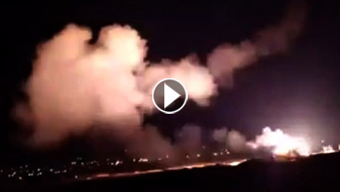 الدفاع الجوي السوري يتصدى لهجوم إسرائيلي قرب العاصمة دمشق! فيديو