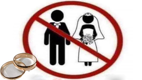 حرب الشباب والبنات في مصر: (خليها تعنس) و(خليك في حضن أمك)
