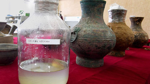 العثور على إكسير الخلود الأسطوري في مقبرة قديمة بالصين
