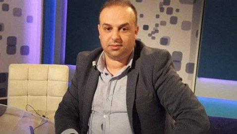 مقتل الشاعر المغربي محسن أخريف بحادث غريب: صعقة كهربائية بالميكروفون