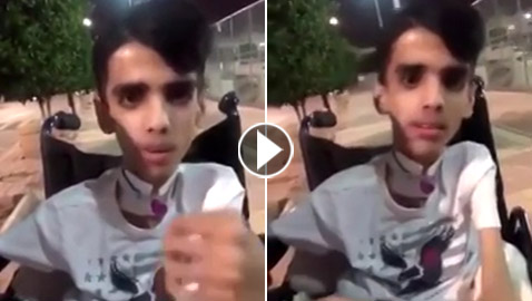سعودي من ذوي الإعاقة يتهم أحد مشاهير السوشيال ميديا بسرقته
