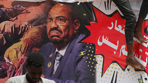 انتهكوا حرمات النساء.. الكشف عن اوامر مخيفة من نظام البشير للضباط ضد المتظاهرين