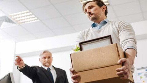 أغرب 5 أسباب وأكثرها دهشة فُصل الموظفون بسببها من عملهم