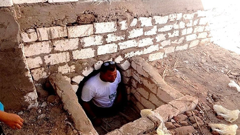 مصرية تخرج من القبر حية بعد دفنها وتموت بعد دقائق: لماذا تنفي الصحة الخبر؟