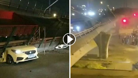 فيديو للحظة انهيار جسر فوق السيارات.. 3 قتلى بـ