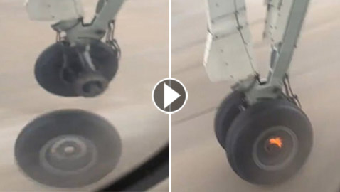 مشهد يحبس الانفاس.. تفكك عجلات طائرة ركاب أثناء الإقلاع!