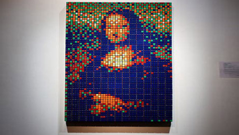 بالصور: نصف مليار دولار ثمن لوحة الموناليزا بمكعبات الروبيك!