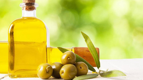 خبر سار.. طهو زيت الزيتون لا يؤثر على فوائده