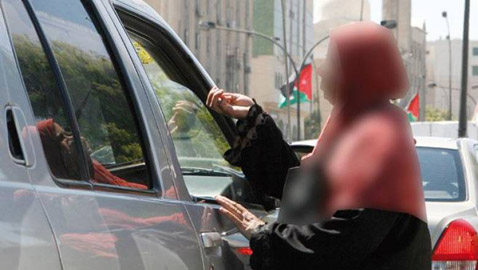  الأردن: المتسولون يغيرون نشاطهم ويزداد احتيالهم ونصبهم في ظل كورونا