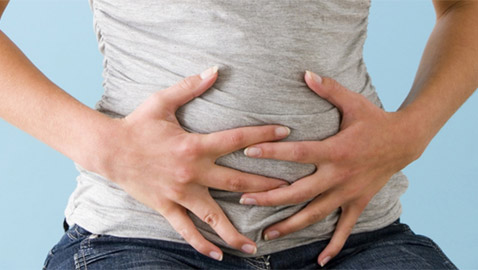 إليكم 5 أسباب شائعة لانتفاخ البطن.. وطرق علاجه منزليا!