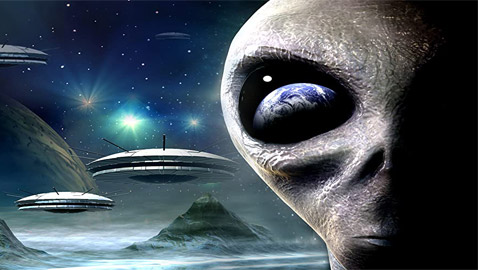 صحون طائرة وكائنات فضائية ذكية ستغزو كوكب الأرض وتهز البشرية!