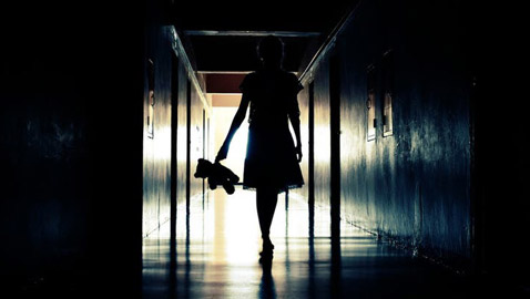 جريمة تصعق ألمانيا: أم قتلت 5 من أطفالها وهرعت لتنتحر!