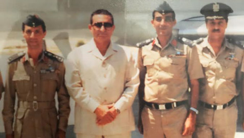 قائد الطائرة الرئاسية الخاصة بالسادات ومبارك يكشف الأسرار