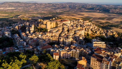 أقل من فنجان قهوة.. هذه هي كلفة شراء منزل ببلدة ساليمي في إيطاليا