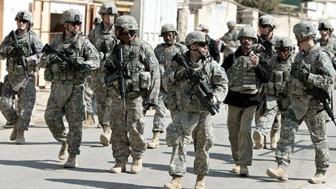 البنتاغون يعلن خطة خفض عدد قواته في العراق وأفغانستان