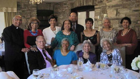 أصغرهم يبلغ 75 عاما! أسرة تدخل موسوعة غينيس لأعلى مجموع أعمار أفرادها