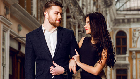 هل تشكين بأمره؟ هكذا تتأكدين من أنه لا يخونك وفق برجه!