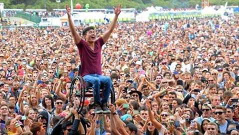 صور مبهجة يمكنها مقاومة الاكتئاب بنجاح