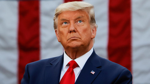 دونالد ترامب يعود للأضواء ويبحث مسائل مهمة تخص 2022